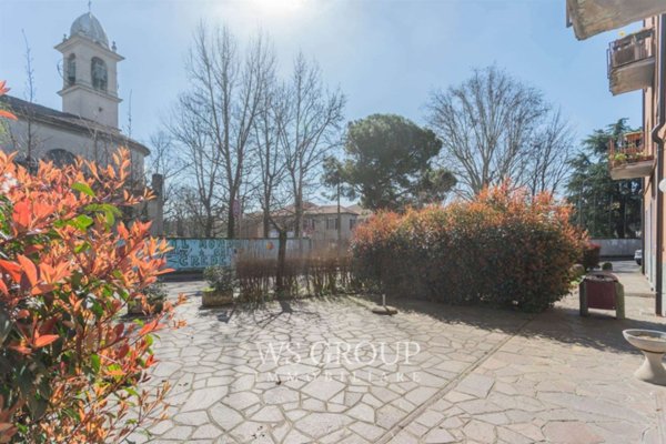 negozio in vendita a Monza