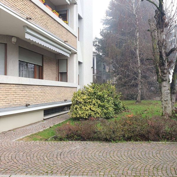 ufficio in vendita a Monza