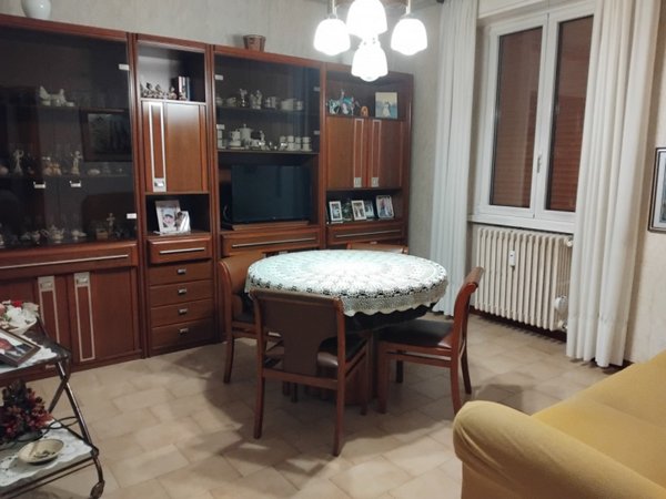 appartamento in vendita a Monza in zona Centro Storico