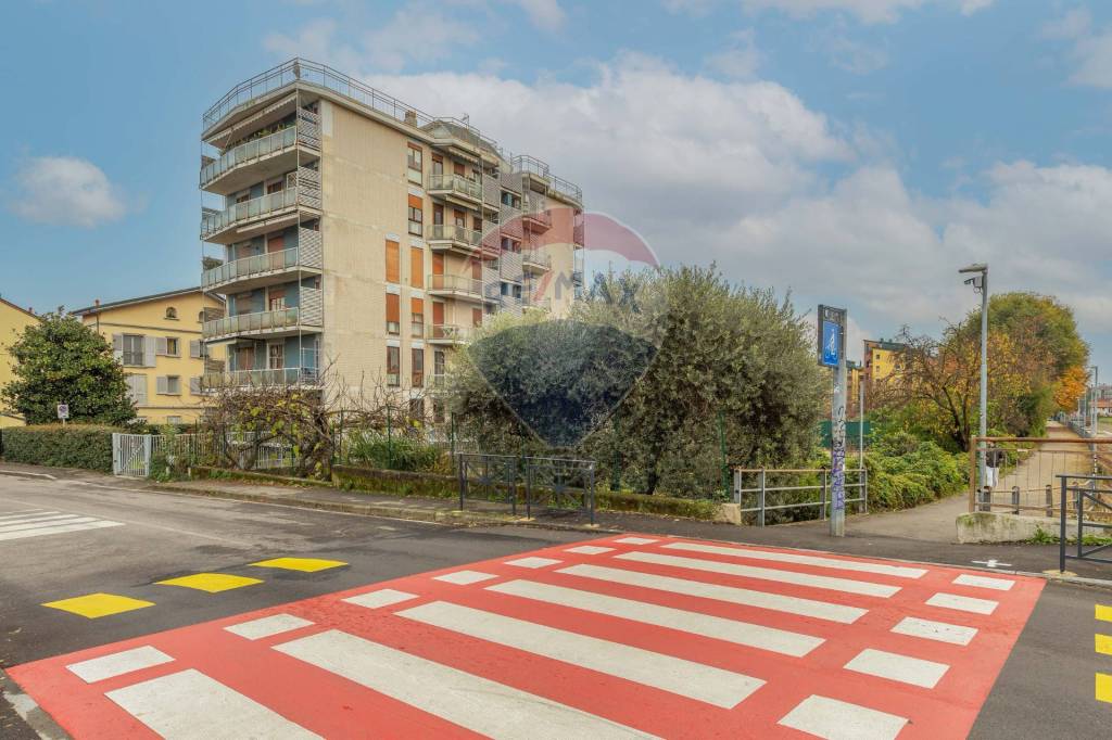 appartamento in vendita a Monza in zona Centro Storico