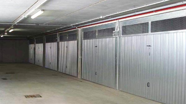 casa indipendente in vendita a Monza in zona Centro Storico