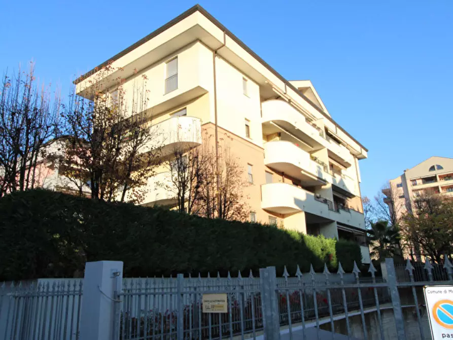 appartamento in vendita a Monza