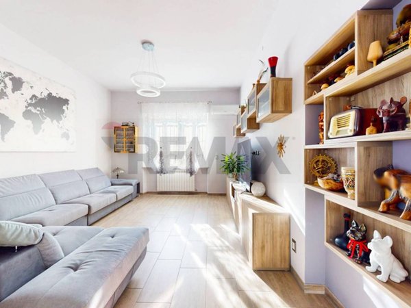 casa indipendente in vendita a Monza in zona Ospedale San Gerardo