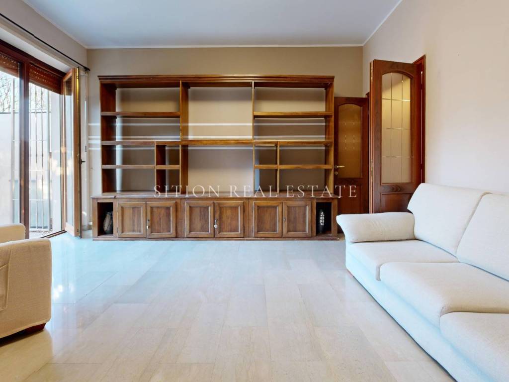 appartamento in vendita a Monza in zona Ospedale San Gerardo