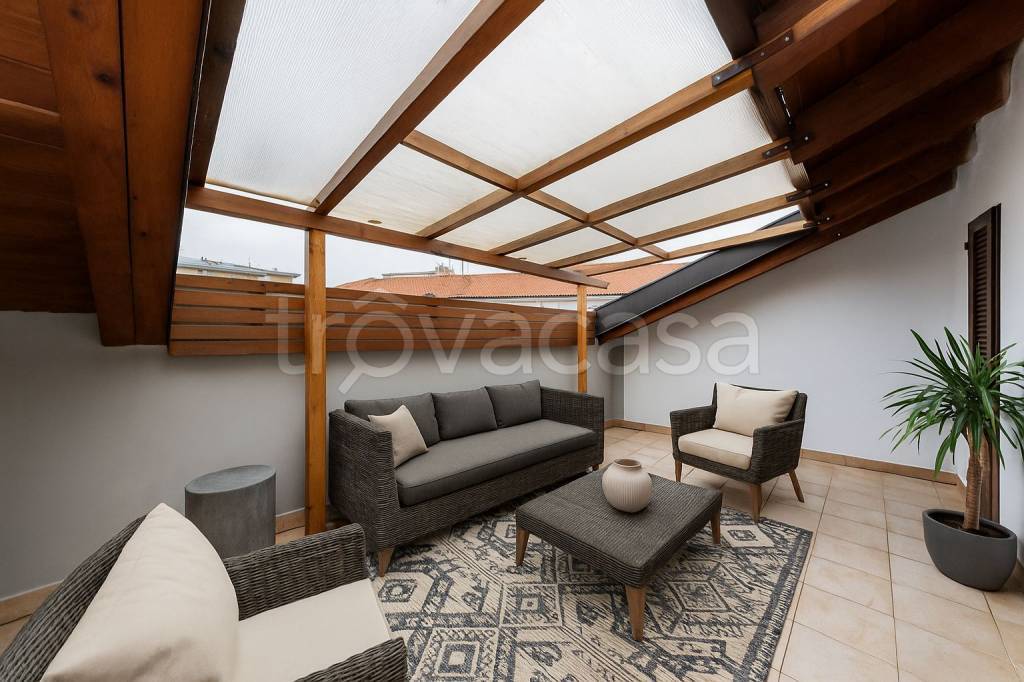 appartamento in vendita a Monza in zona Centro Storico