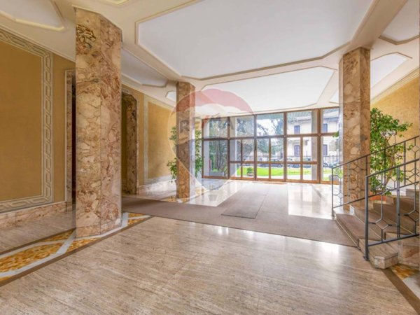 ufficio in vendita a Monza in zona Centro Storico