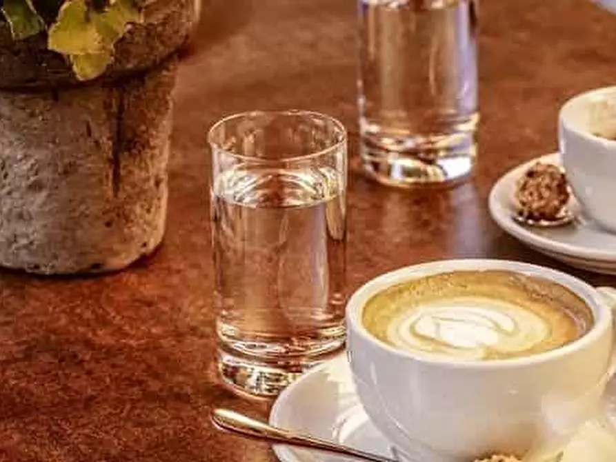 negozio in vendita a Monza