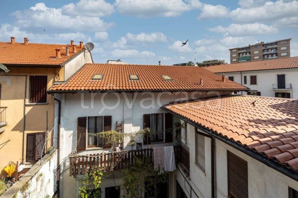 appartamento in vendita a Monza in zona Centro Storico