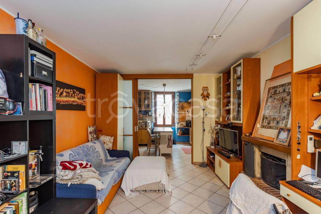 appartamento in vendita a Monza in zona Centro Storico