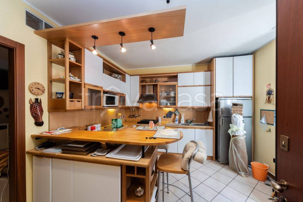 appartamento in vendita a Monza in zona Centro Storico