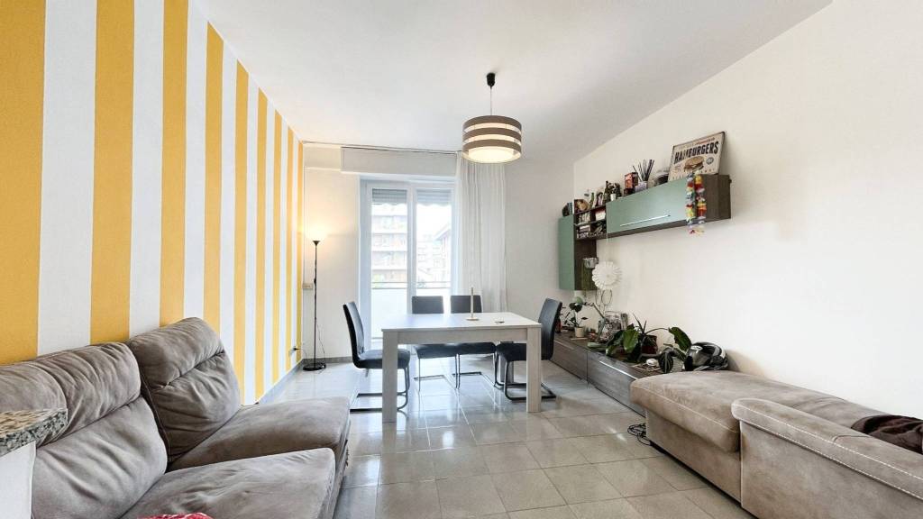 appartamento in vendita a Monza in zona Ospedale San Gerardo