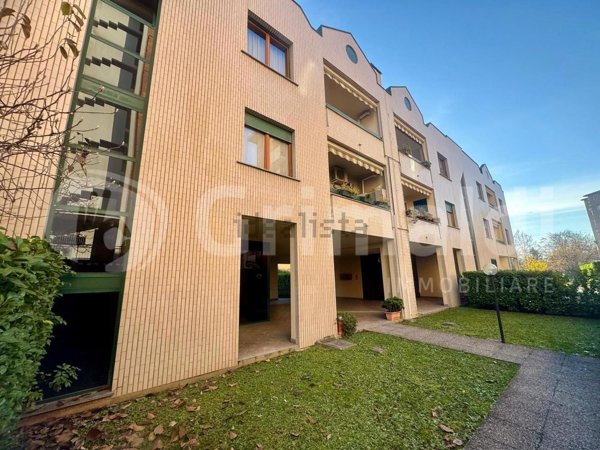 appartamento in vendita a Monza