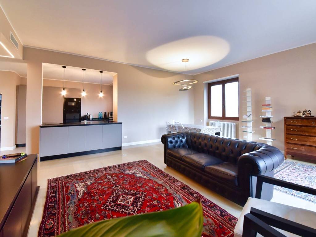 appartamento in vendita a Monza in zona Ospedale San Gerardo