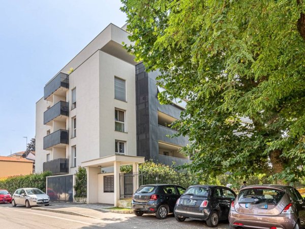 appartamento in vendita a Monza