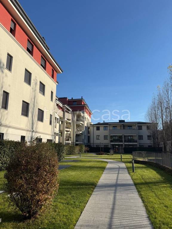 appartamento in vendita a Monza in zona Centro Storico