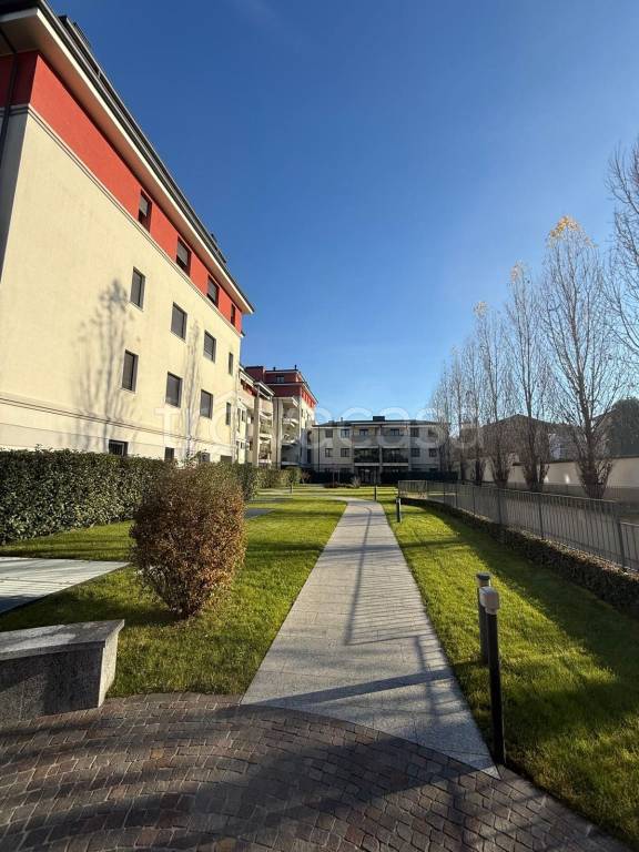 appartamento in vendita a Monza in zona Centro Storico