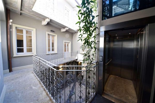 casa indipendente in vendita a Monza in zona Centro Storico