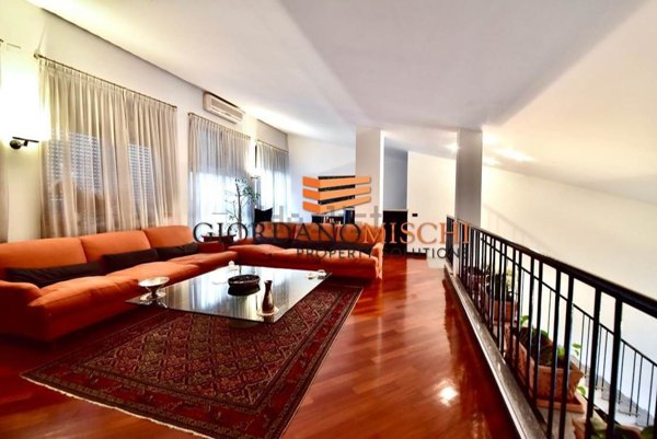 appartamento in vendita a Monza in zona Ospedale San Gerardo