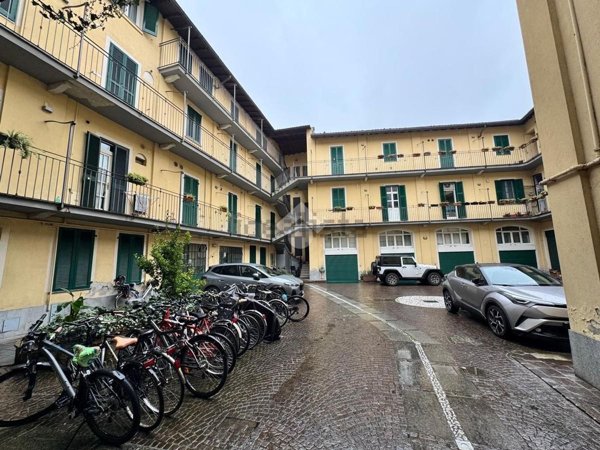appartamento in vendita a Monza in zona Centro Storico