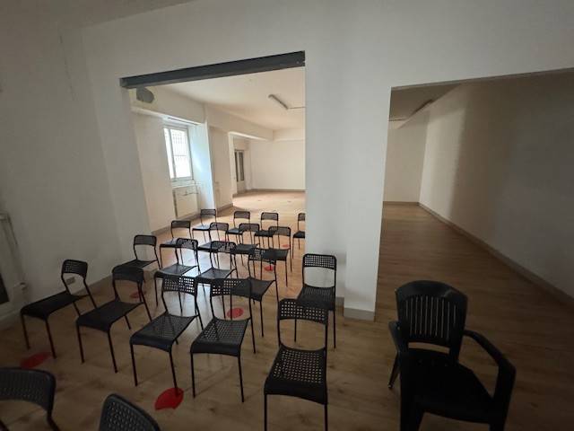 negozio in vendita a Monza