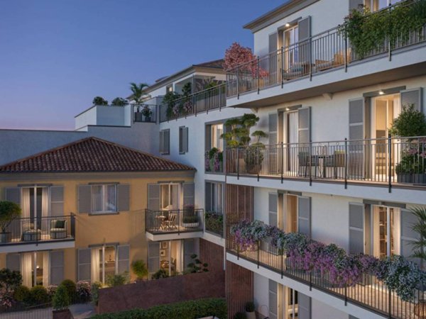 appartamento in vendita a Monza in zona Centro Storico