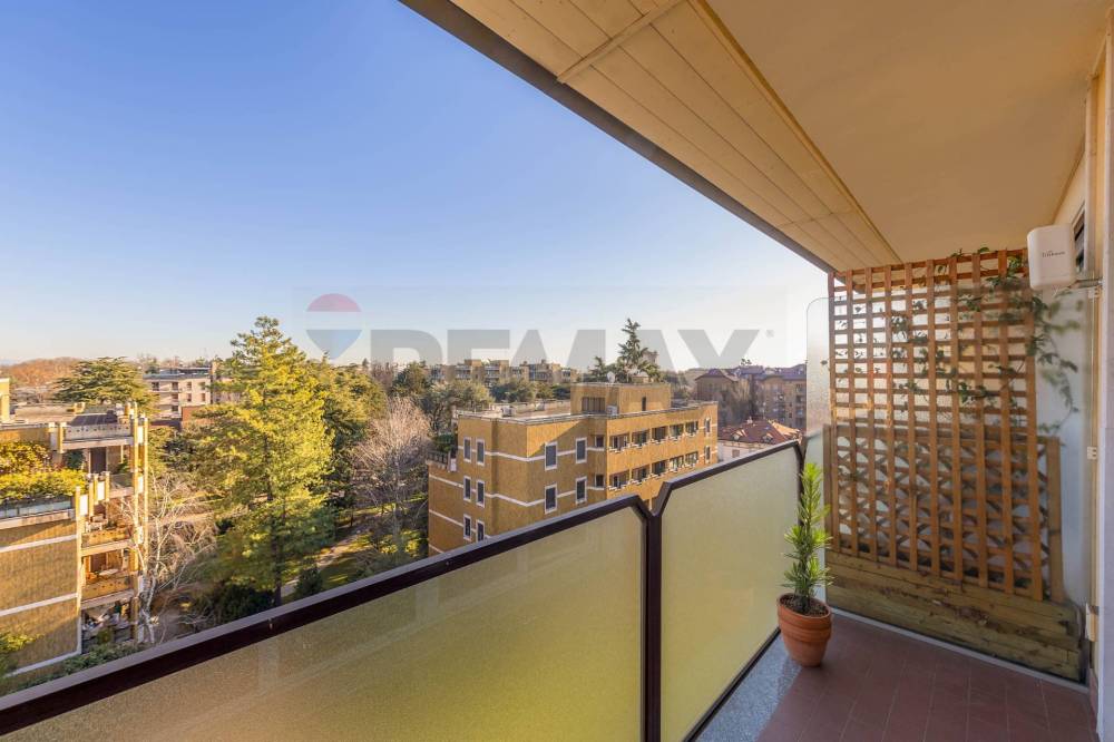 appartamento in vendita a Monza in zona Centro Storico