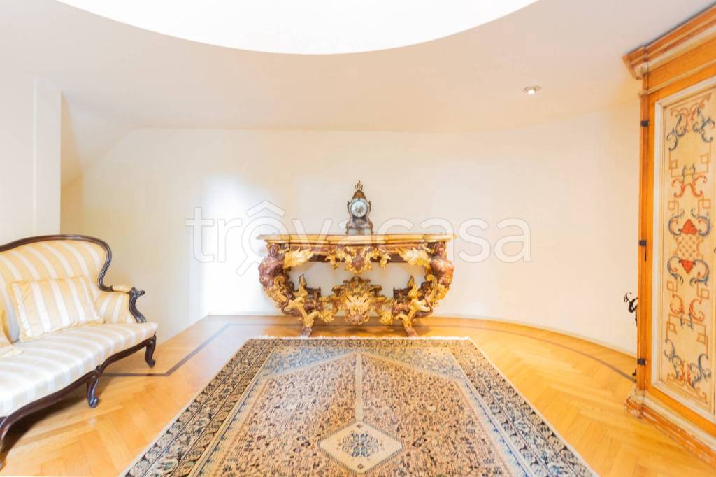 appartamento in vendita a Monza