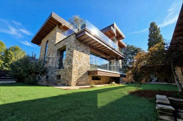 casa indipendente in vendita a Monza