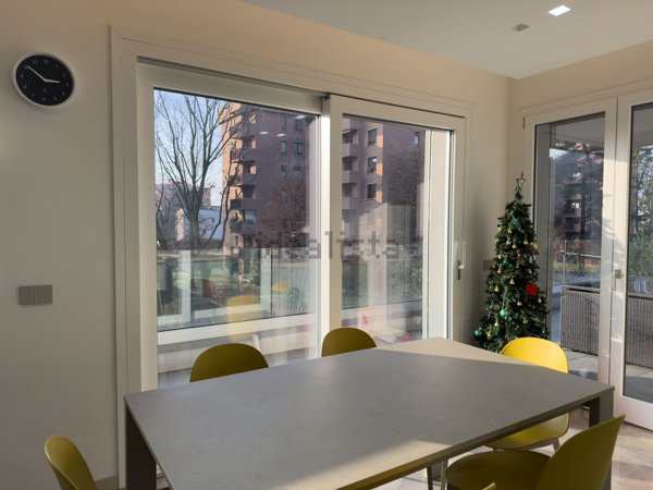 appartamento in vendita a Monza in zona Ospedale San Gerardo