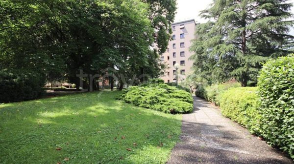 ufficio in vendita a Monza in zona Centro Storico