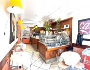 negozio in vendita a Monza in zona Centro Storico