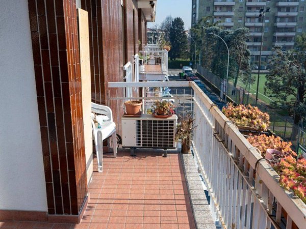 appartamento in vendita a Monza in zona Centro Storico