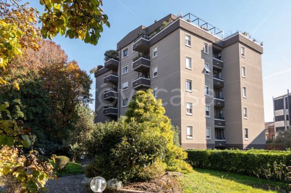 appartamento in vendita a Monza in zona Centro Storico