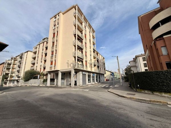 appartamento in vendita a Monza