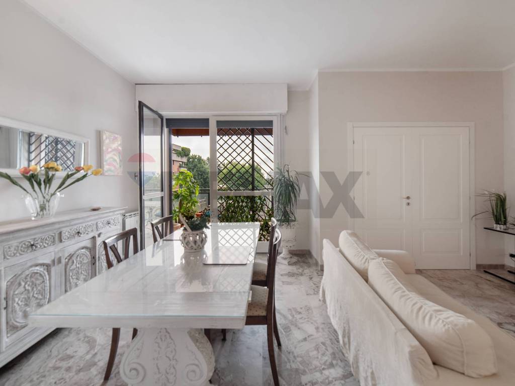 appartamento in vendita a Monza in zona Ospedale San Gerardo