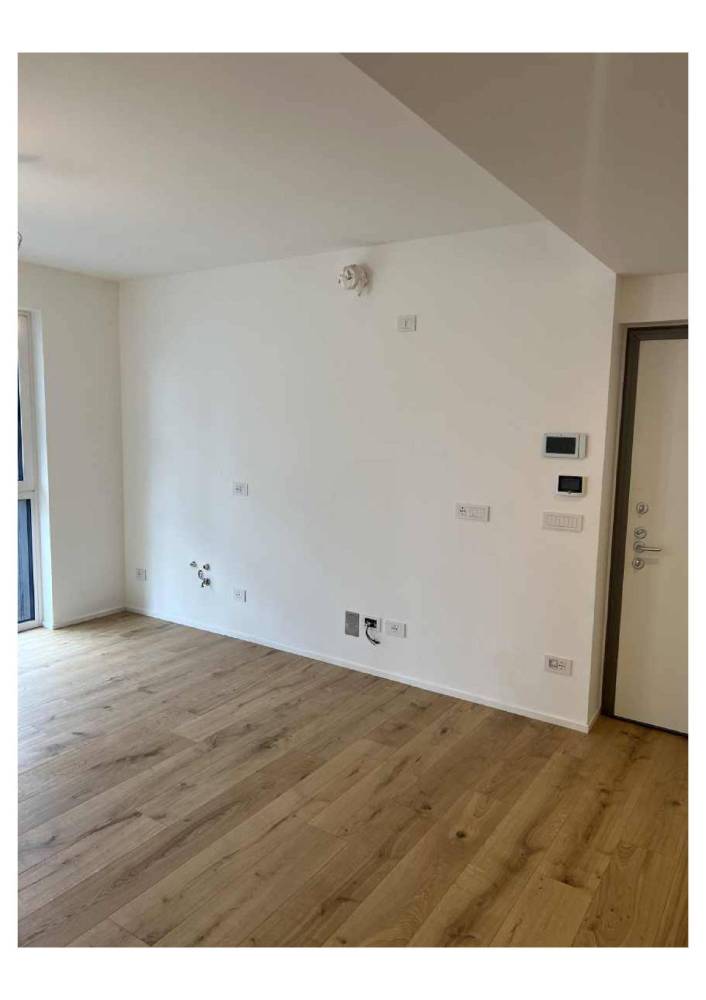 appartamento in vendita a Monza in zona Centro Storico