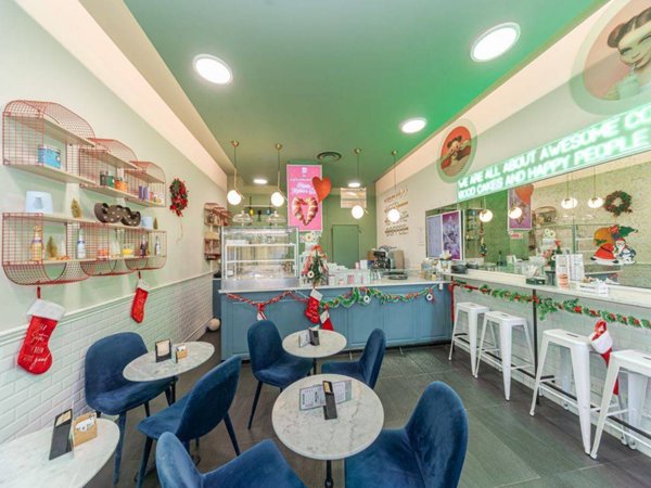 negozio in vendita a Monza