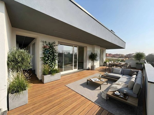 appartamento in vendita a Monza in zona Ospedale San Gerardo