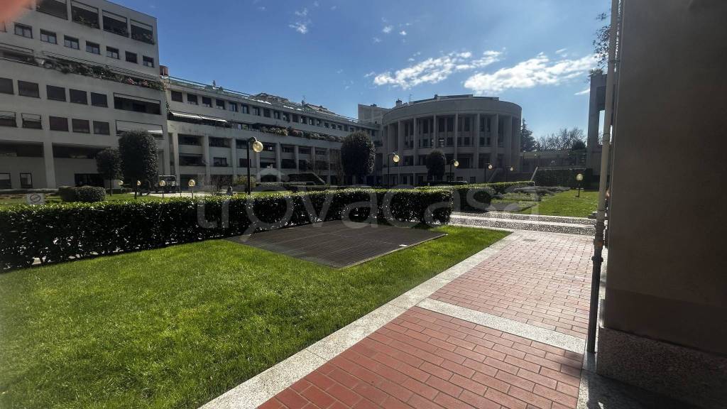 ufficio in vendita a Monza