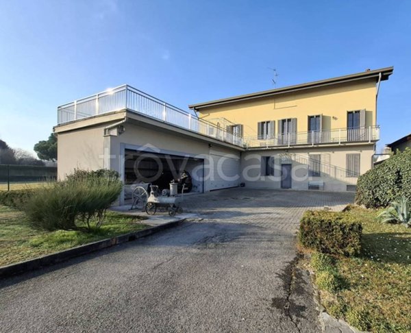 casa indipendente in vendita a Monza