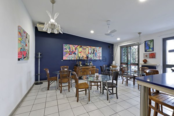 negozio in vendita a Monza