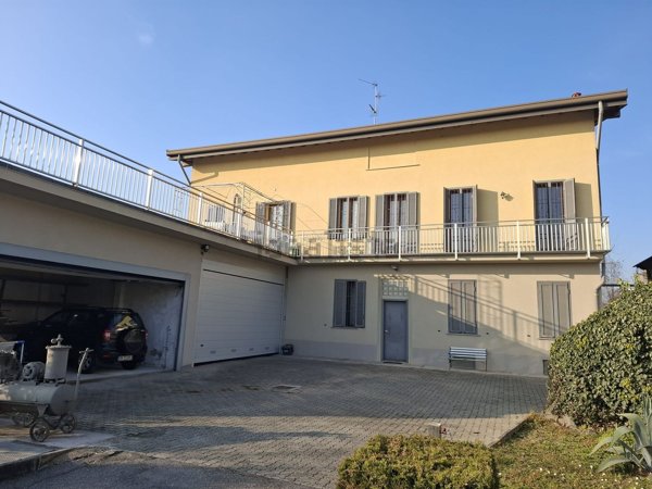 casa indipendente in vendita a Monza