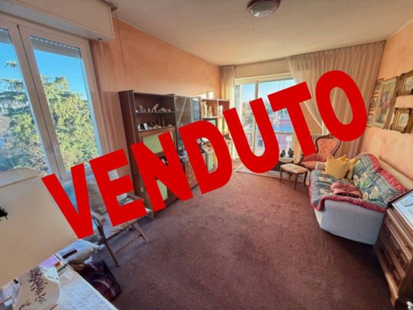 appartamento in vendita a Monza in zona Centro Storico