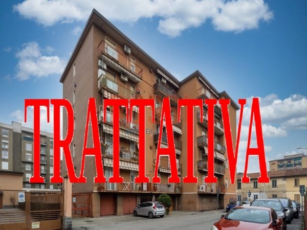 appartamento in vendita a Monza in zona Centro Storico