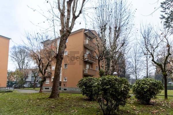 appartamento in vendita a Monza