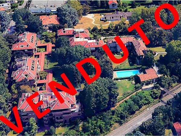 appartamento in vendita a Monza in zona Centro Storico