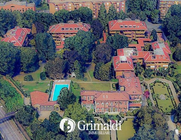 appartamento in vendita a Monza in zona Centro Storico