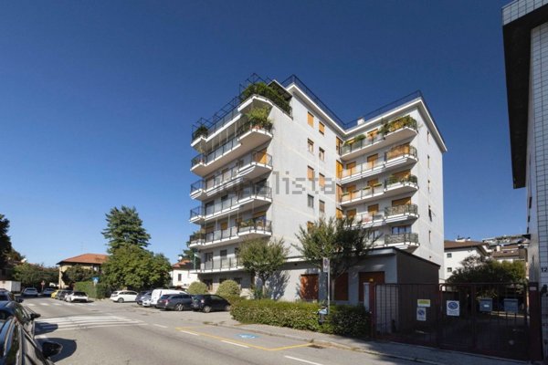 appartamento in vendita a Monza