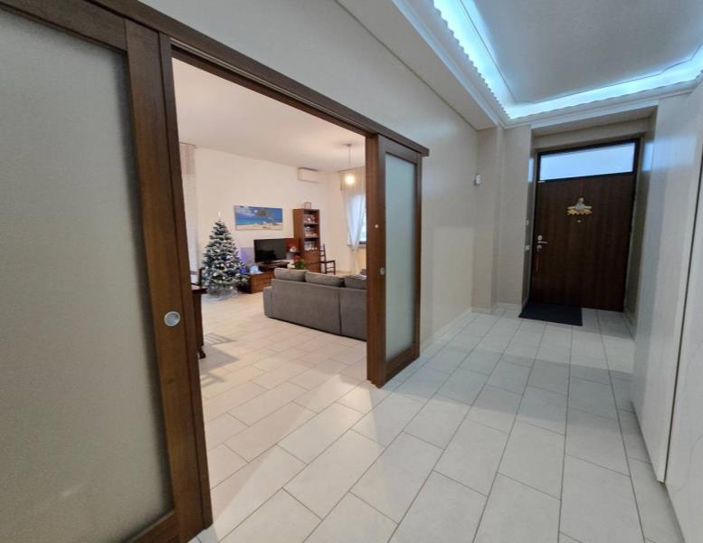 casa indipendente in vendita a Monza