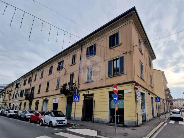 appartamento in vendita a Monza in zona Centro Storico